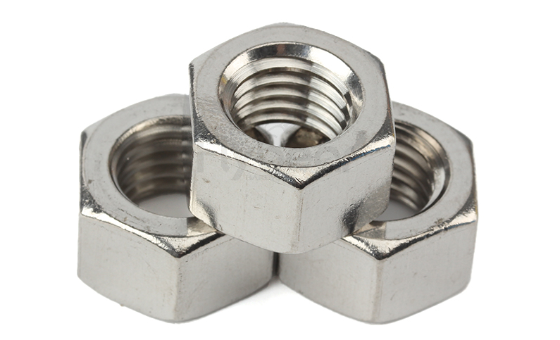 國標(biāo)1型六角螺母與2型螺母的選型與應(yīng)用解析